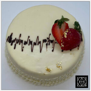 Valentino dienos tortukas su baltuoju šokoladu ir braškių confit (300 g)
