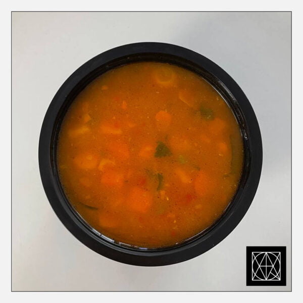 Raudonųjų lęšių ir pomidorų sriuba