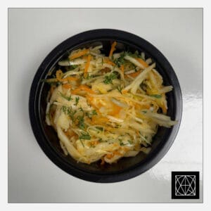 Marinuotų kopūstų-morkų salotos