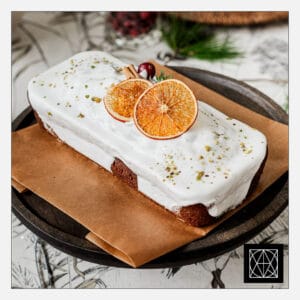 Kalėdinis keksas su apelsinais ir svarainiais