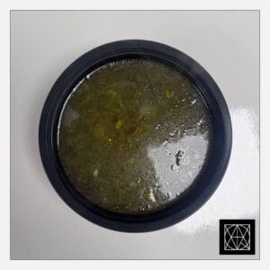 Rūgštynių sriuba su keptomis morkomis